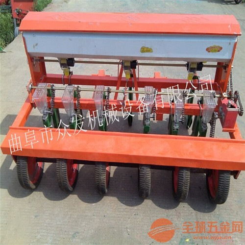 江西省農(nóng)業(yè)機(jī)械化新篇章 多功能汽油播種機(jī)引領(lǐng)高效種植革命
